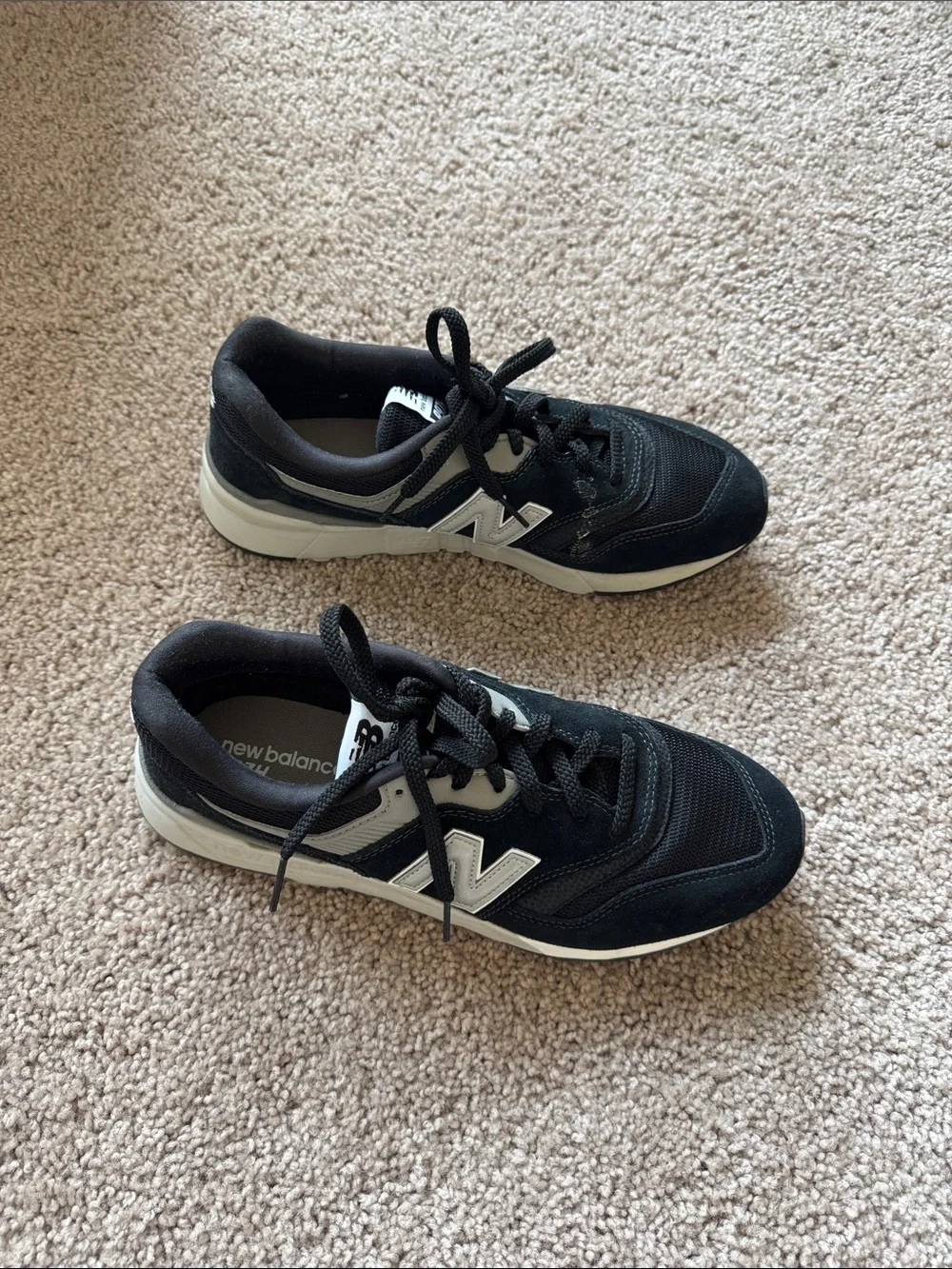 New Balance 997H Men's Black and White Sneakers